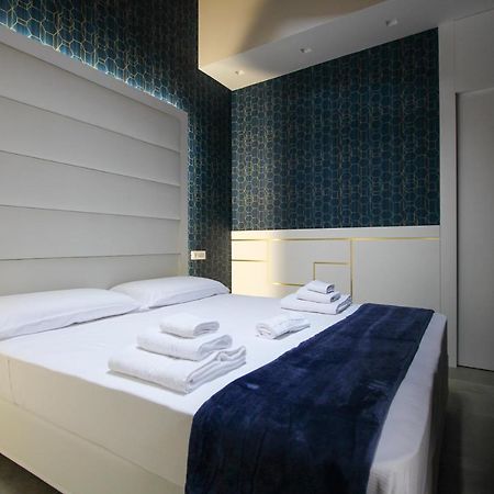 Nel Cuore Dell'Aquila Bnb Bagian luar foto