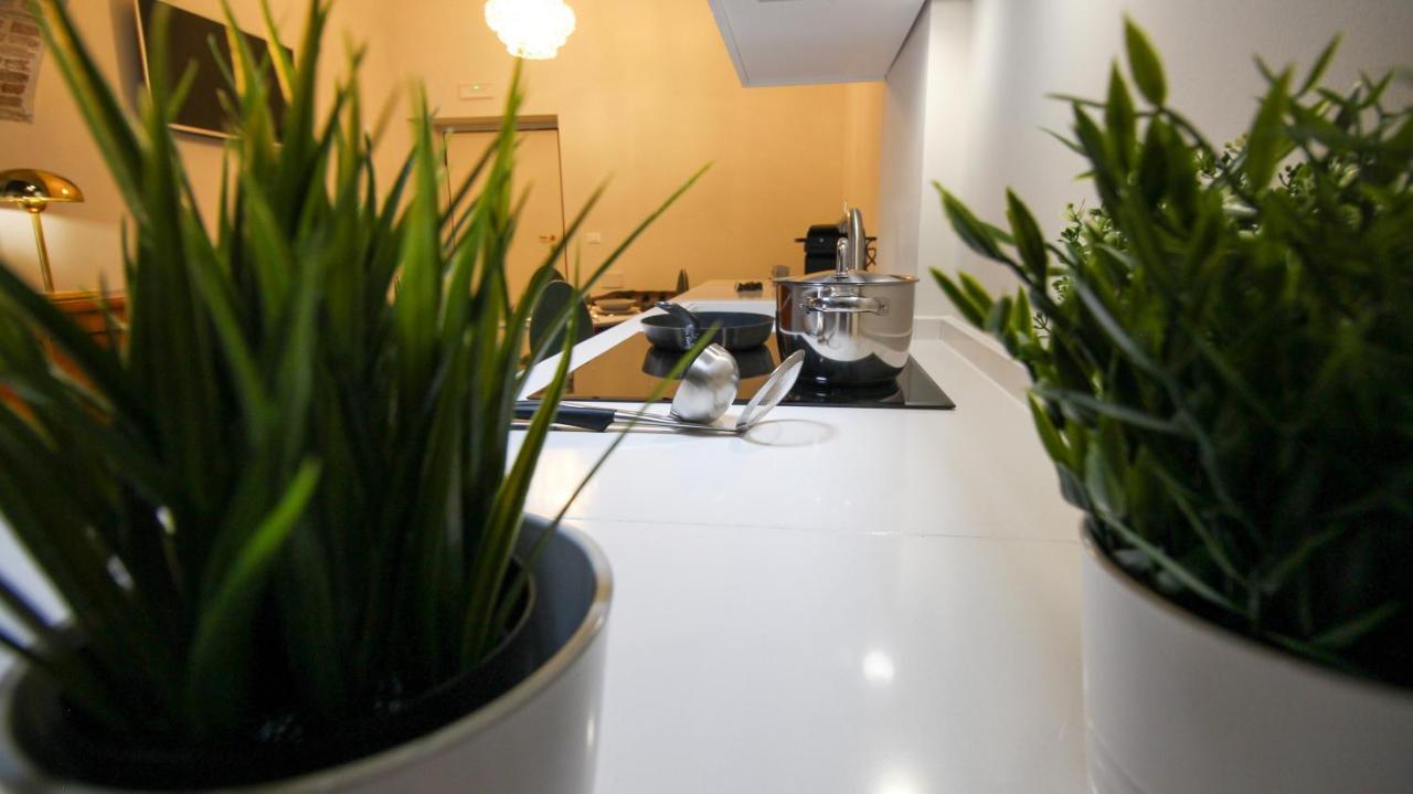 Nel Cuore Dell'Aquila Bnb Bagian luar foto